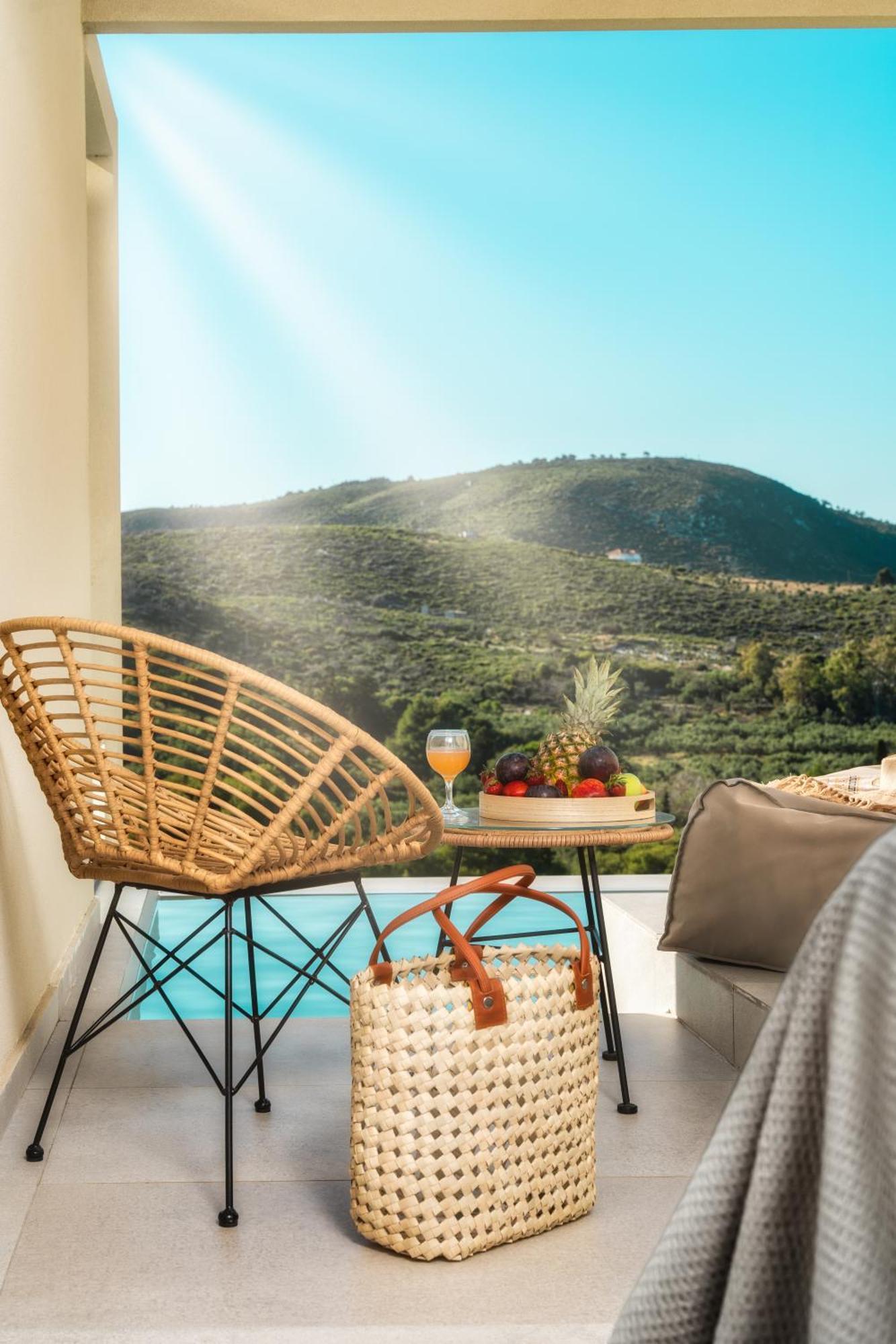 Myzith Luxury Suites Keri Quarto foto
